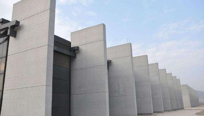 螺杆草莓视频在线观看视频